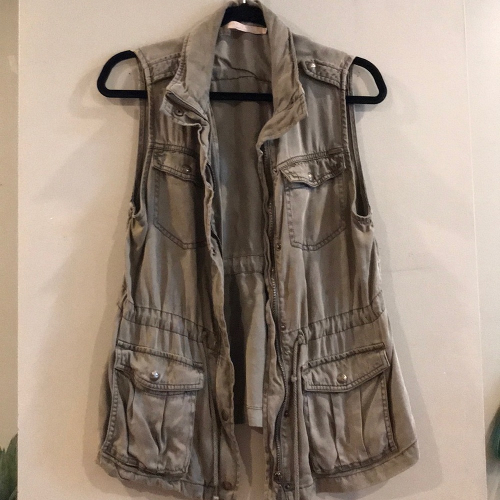 Army Green Cargo Vest